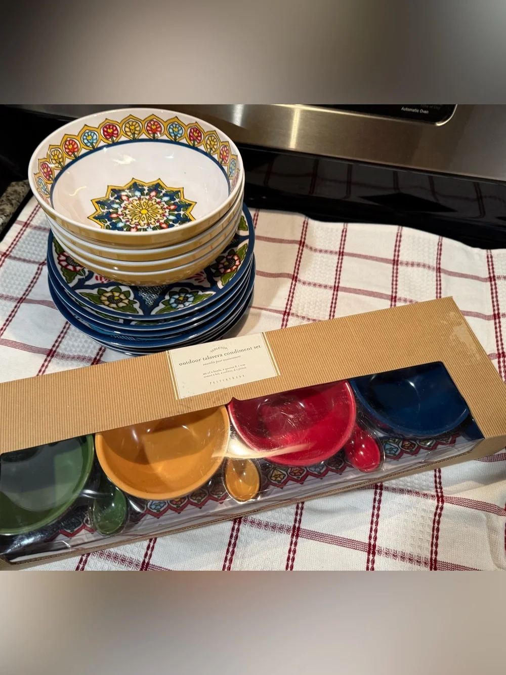 New Rare Pottery Barn Talavera Melamine Dining/Serving Set